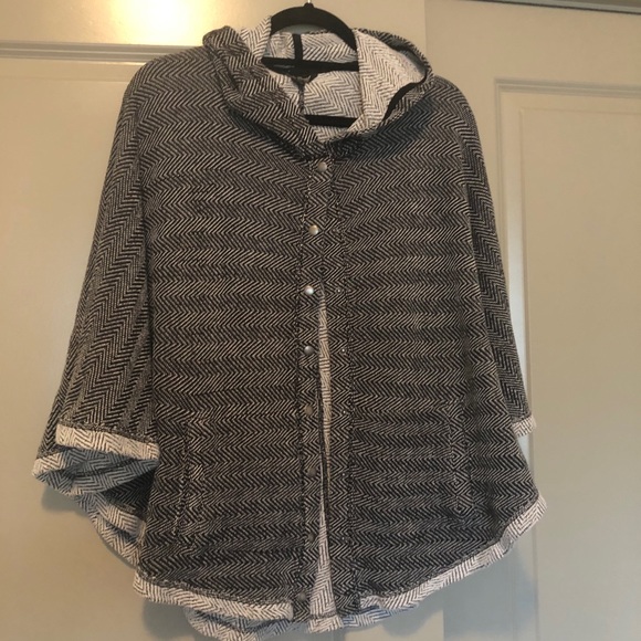 Lucky Brand Sweaters - Lucky Brand cape poncho
